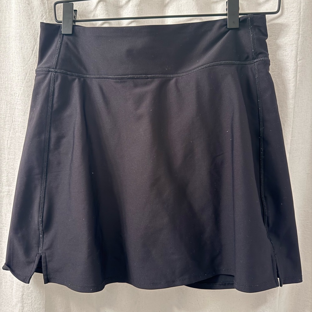 Old Navy Active Black High-Rise Skort